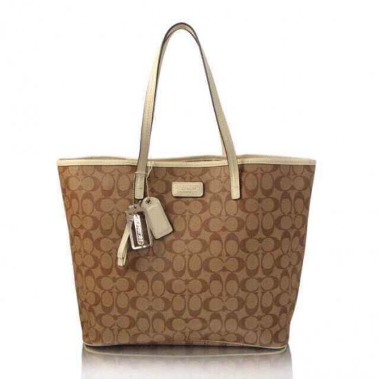 SOPHIA TOTE IN SIGNATURE CANVAS