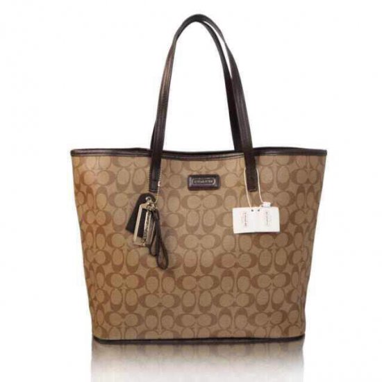SOPHIA TOTE IN SIGNATURE CANVAS